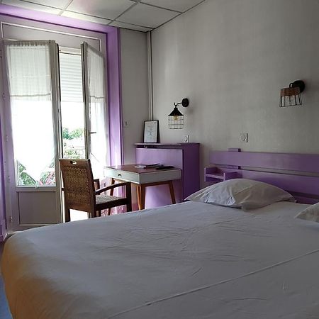 Hotel Le Colibri Aix-les-Bains Bagian luar foto