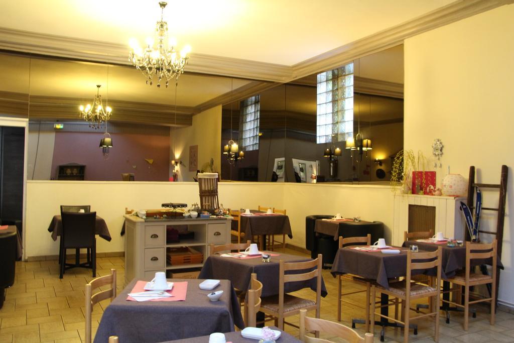 Hotel Le Colibri Aix-les-Bains Bagian luar foto