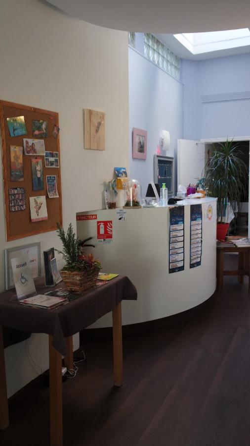 Hotel Le Colibri Aix-les-Bains Bagian luar foto