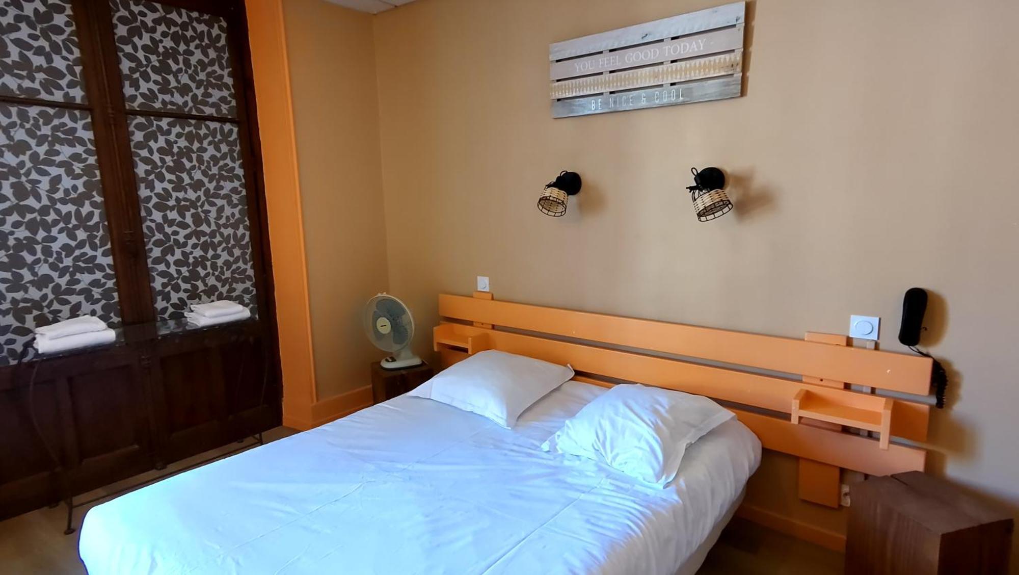 Hotel Le Colibri Aix-les-Bains Bagian luar foto