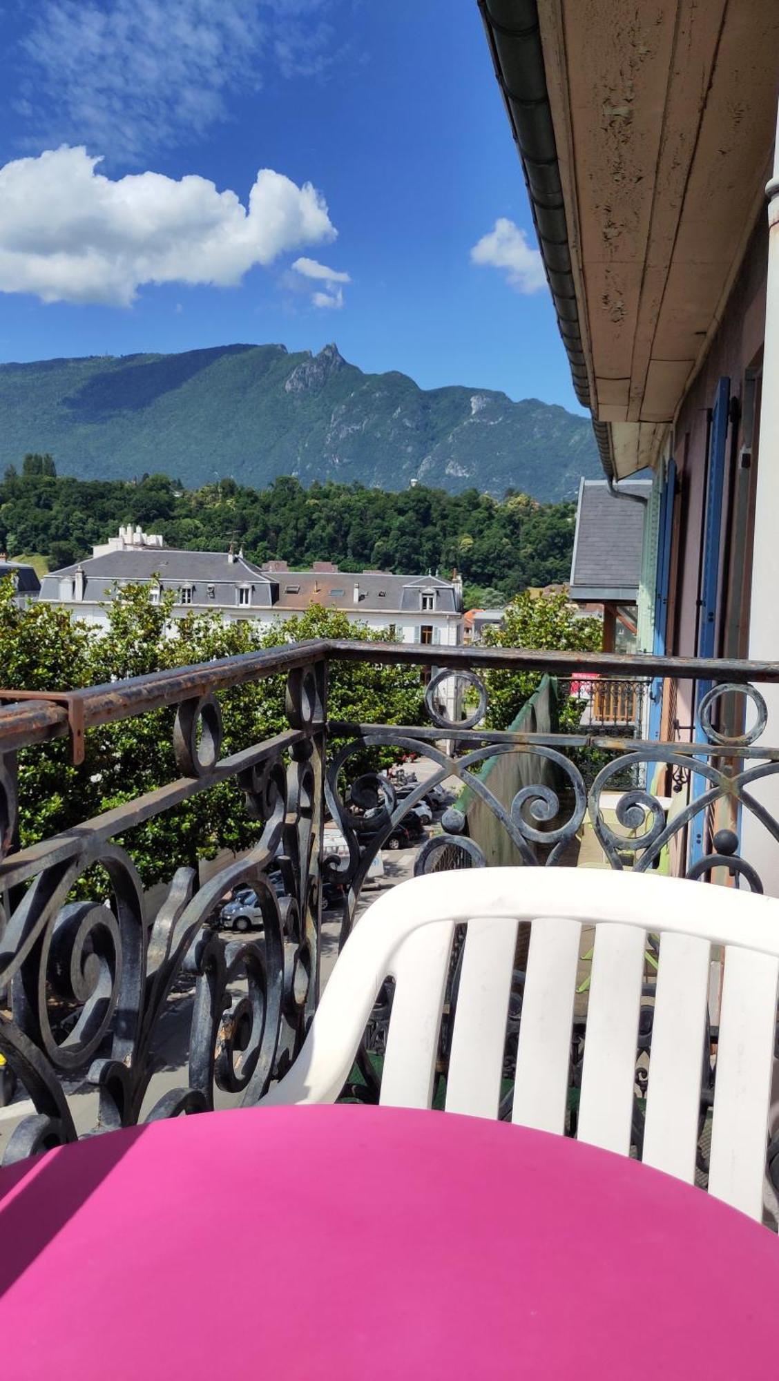 Hotel Le Colibri Aix-les-Bains Bagian luar foto