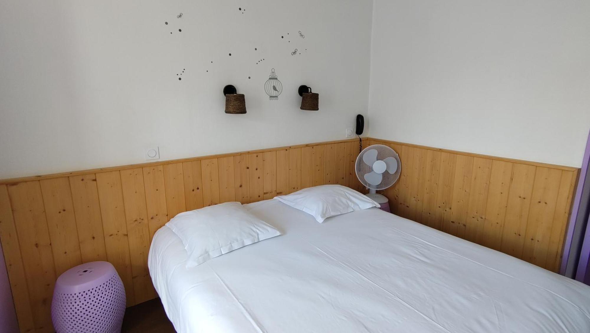 Hotel Le Colibri Aix-les-Bains Bagian luar foto