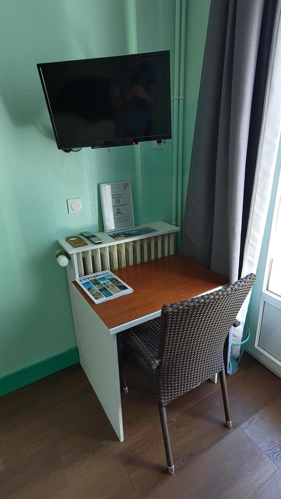 Hotel Le Colibri Aix-les-Bains Bagian luar foto