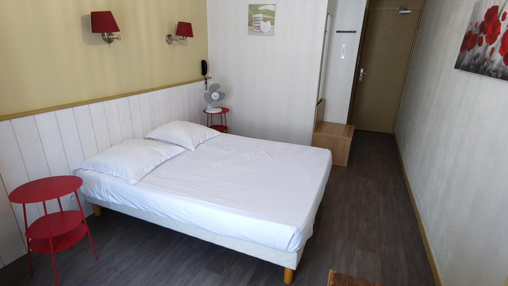 Hotel Le Colibri Aix-les-Bains Bagian luar foto