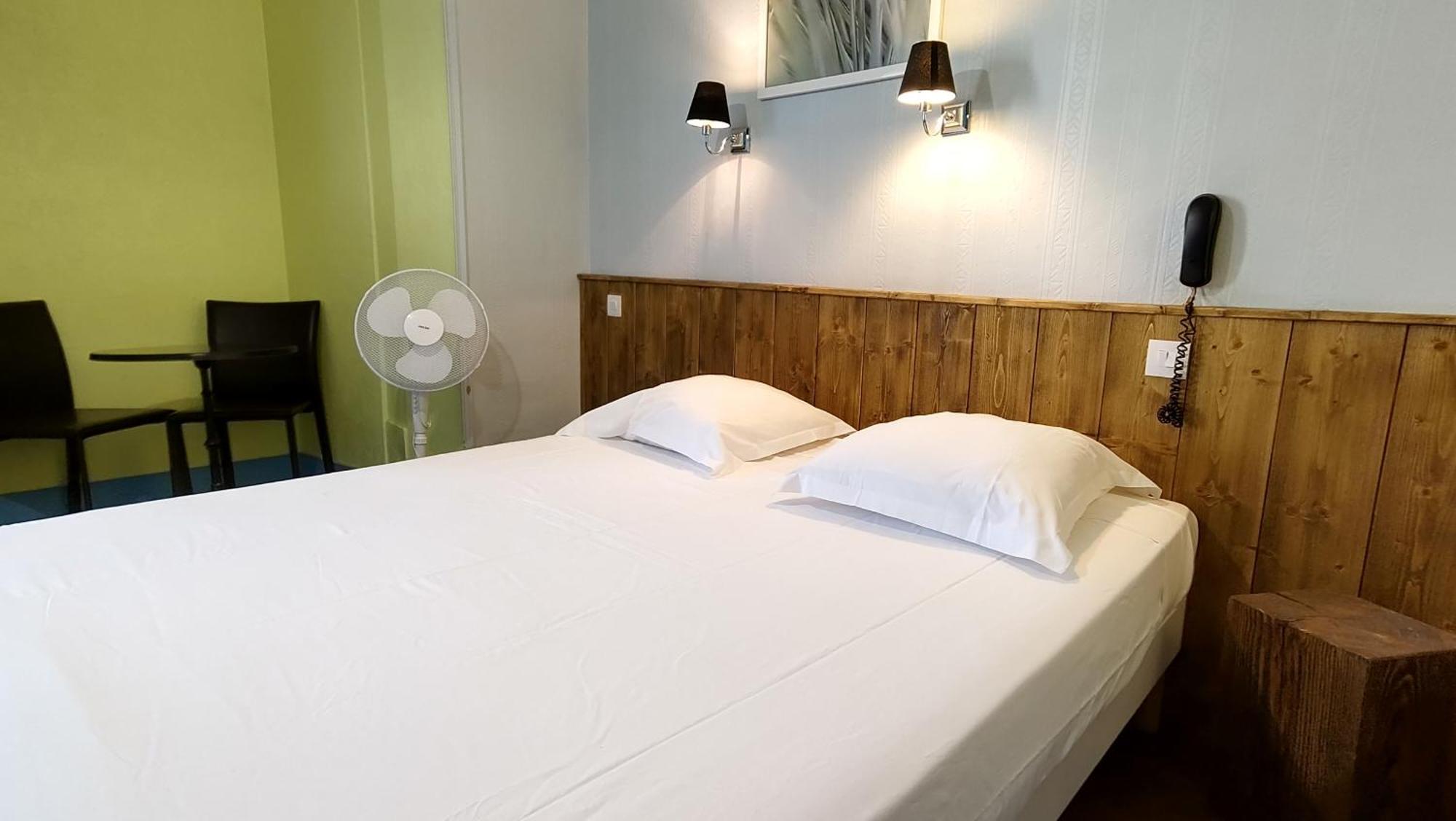 Hotel Le Colibri Aix-les-Bains Bagian luar foto