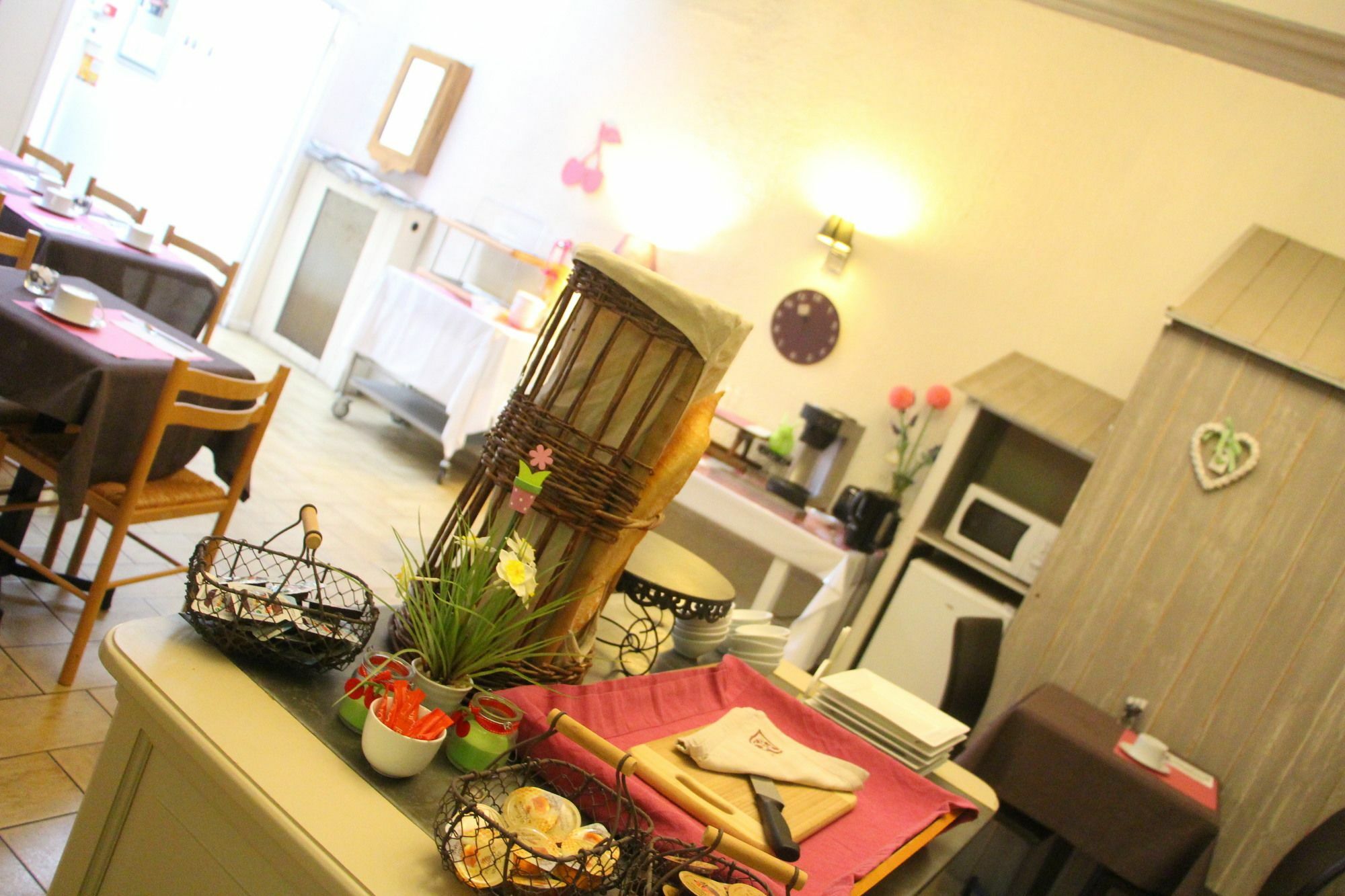 Hotel Le Colibri Aix-les-Bains Bagian luar foto
