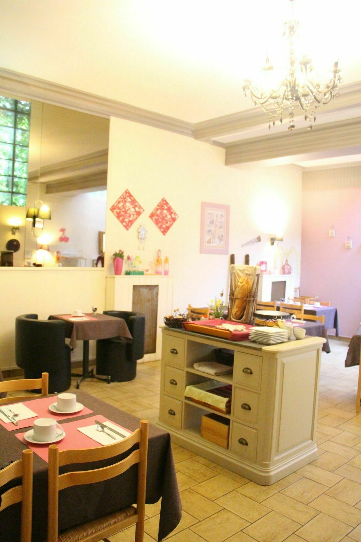 Hotel Le Colibri Aix-les-Bains Bagian luar foto