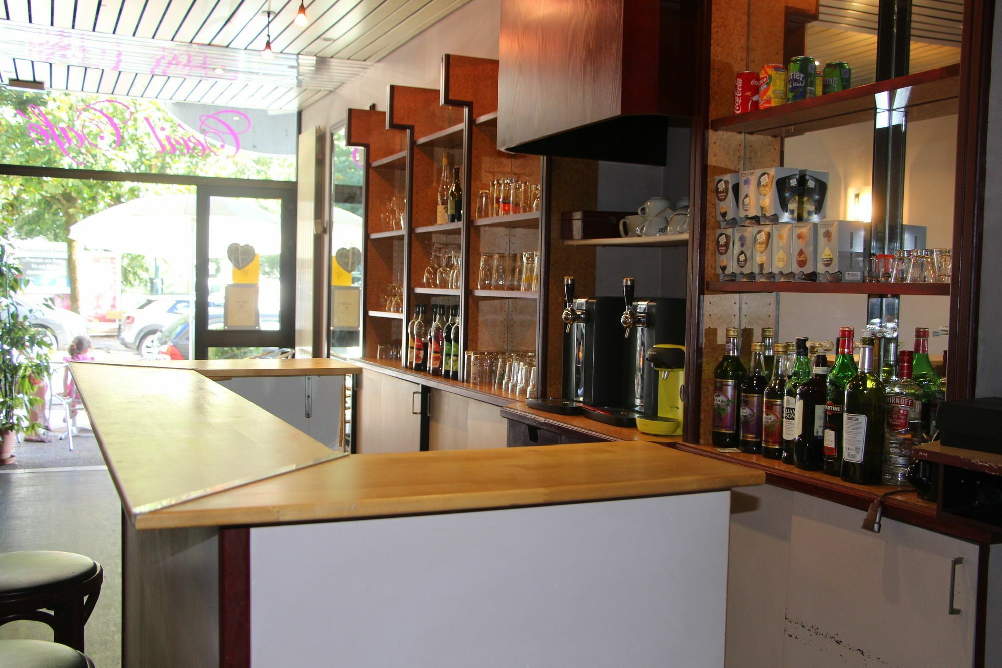 Hotel Le Colibri Aix-les-Bains Bagian luar foto